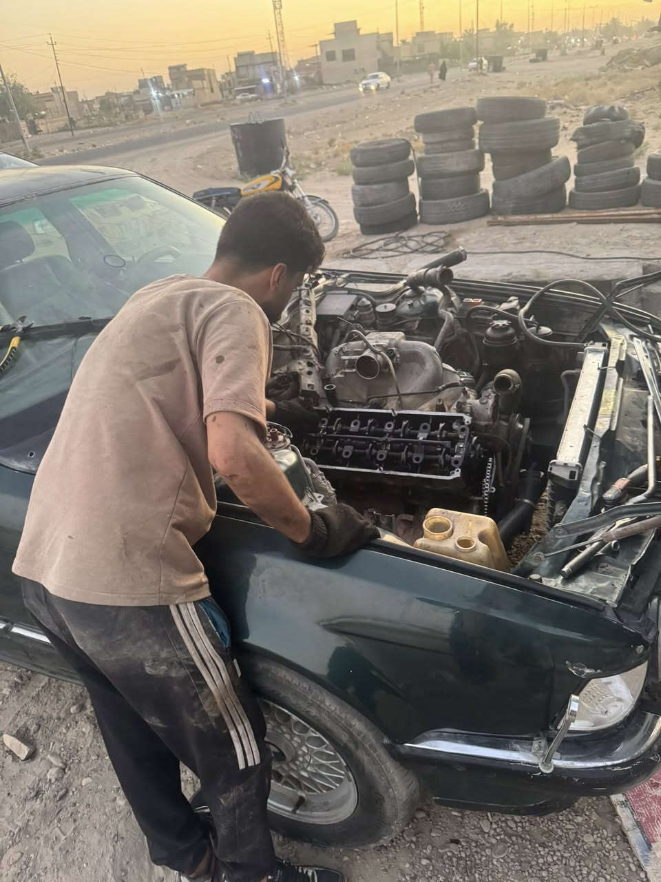 علي حسام
*********** فيتر  عنوانه جديد سبع بور شارع ٤٠
