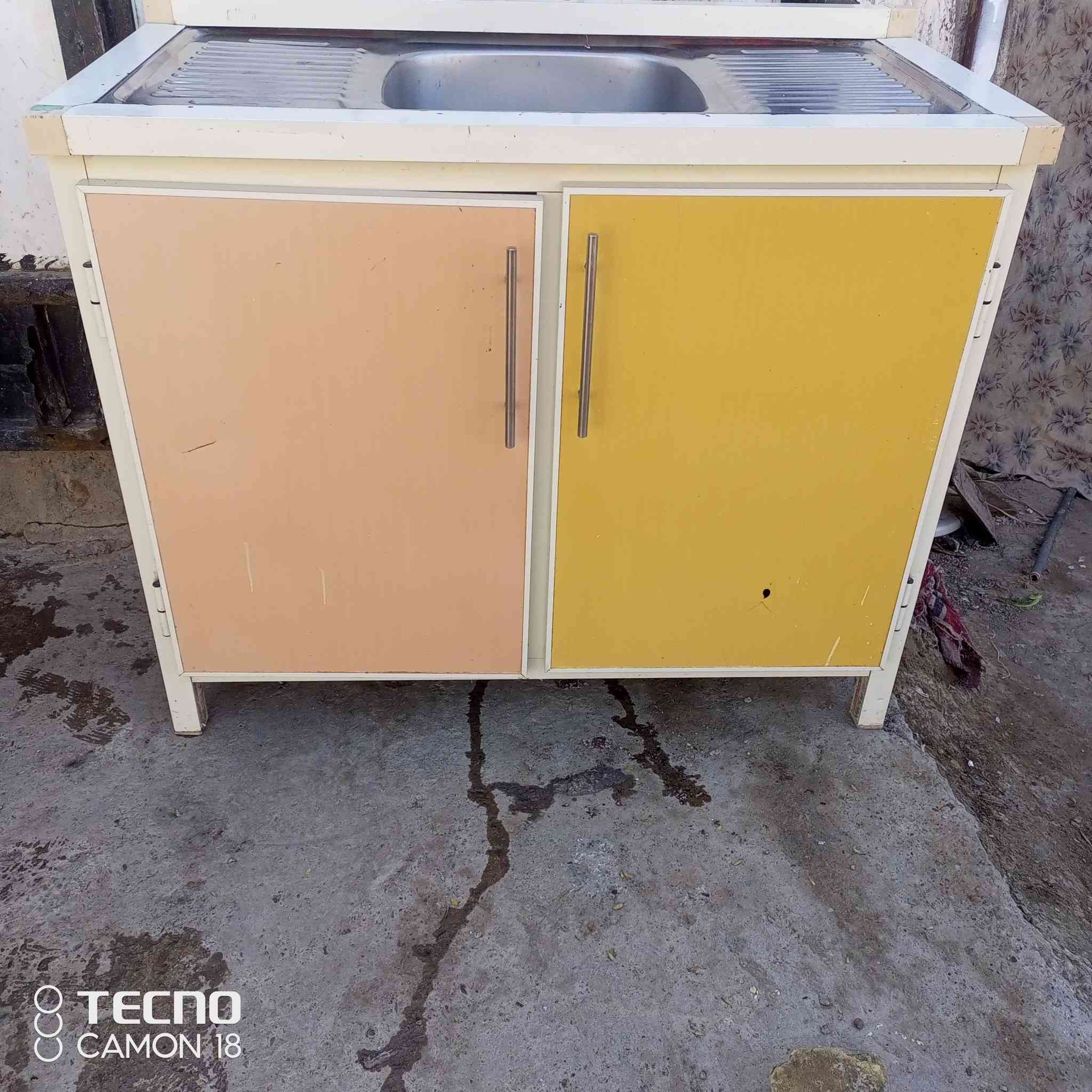 للبيع كاونتر و سنك وملحق نضيف جدا مكانه سبع


**إذا كنت صاحب هذا الإعلان وتريد حذفه لأي سبب، رجاءا أرسل رسالة إلى الدعم الفني**