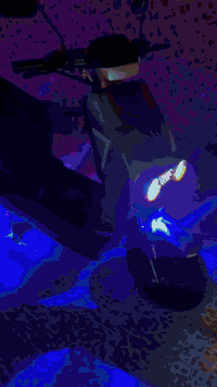 ماطور شحن 318 • 6 باتريات • موصل ايسر