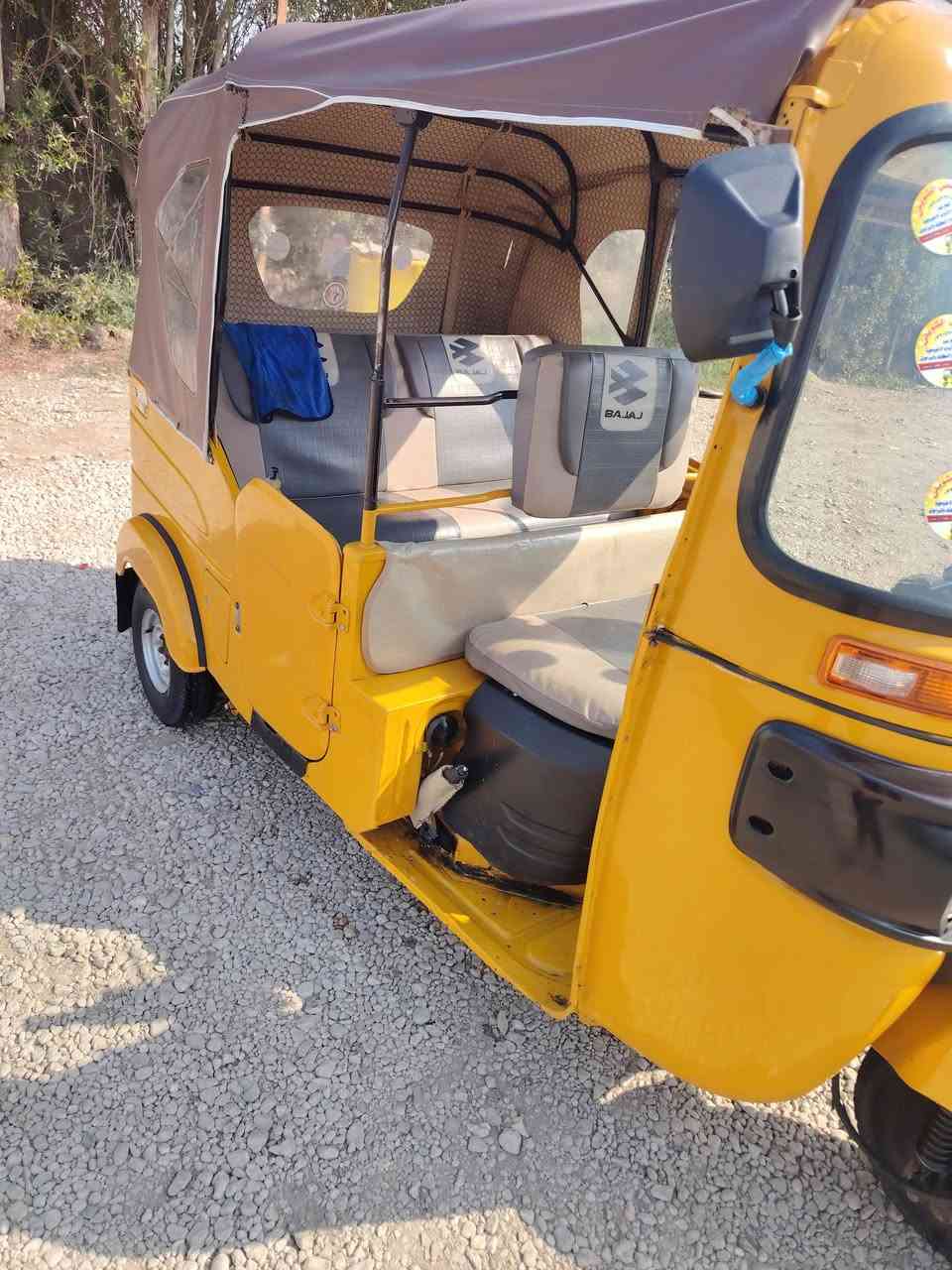 تكتك للبيع موديل ٢٠٢١ شهر ٧ اورق السعر ٦ وبيه مجال حق الجيه الشراي يتصل ***********
