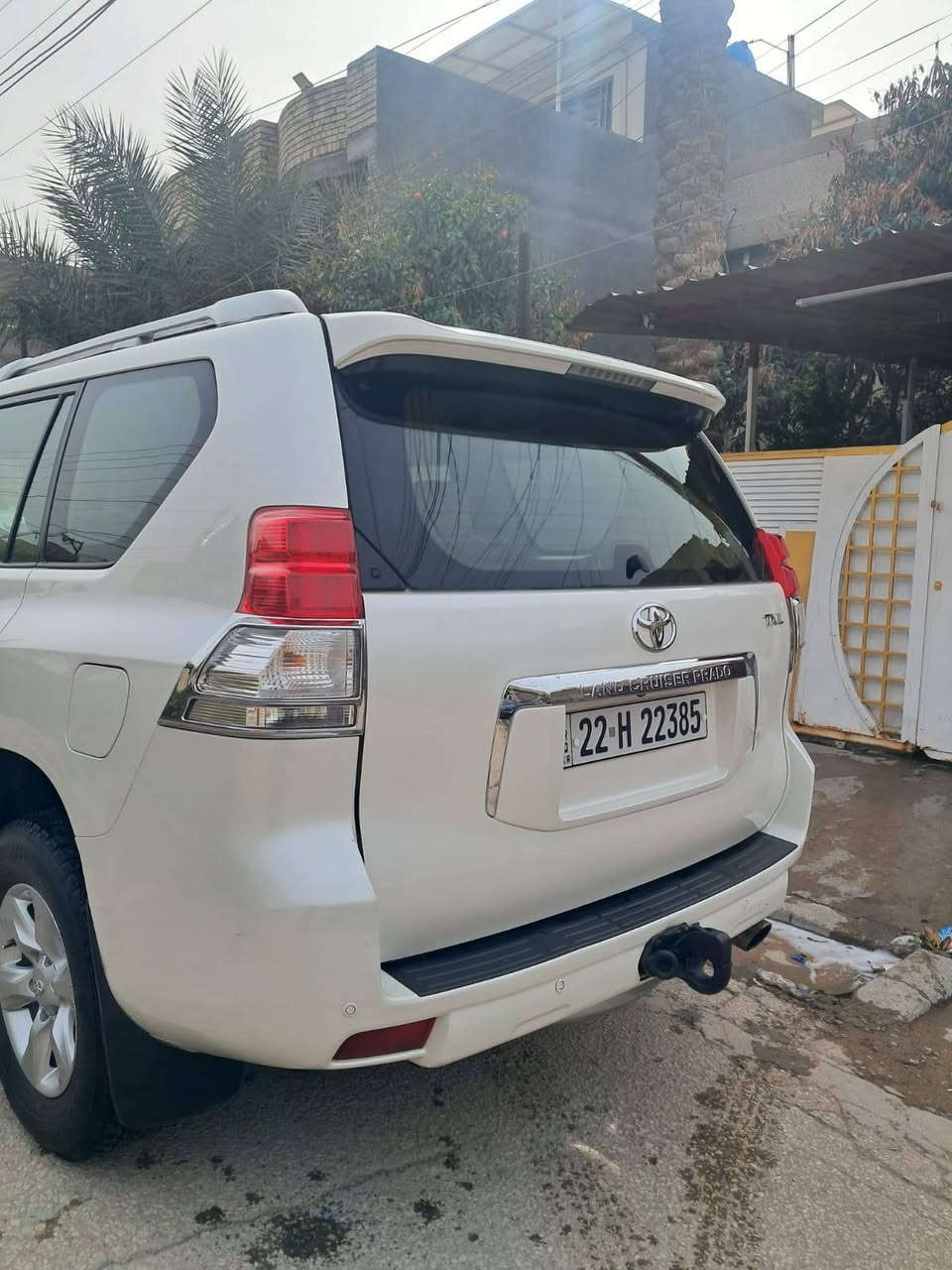 السلام عليكم برادو موديل ٢٠١٢سنوية جديدة هزة جديدة سنوية باسمي سونار مرفق بلمنشور محرك وكير مكفولات ٤ سلندر مكان السيارة بغداد الدورة حي المعلمين السعر ٢٤٠$ بيهة مجال قليل ***********
