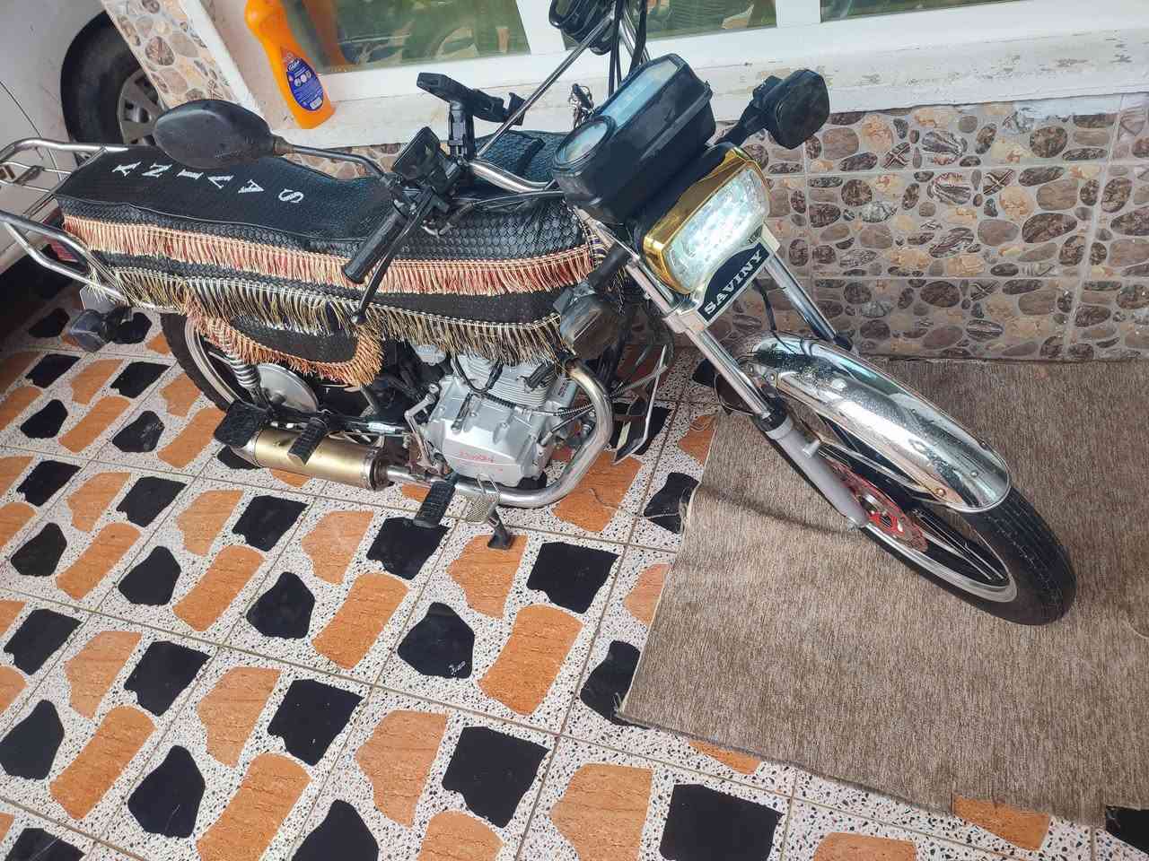 السلام عليكم ميتور سافين موديل 2023 مكينه كبس غيارات 5 وراق موجود كهربايات كامل شقال ماناغصو ولا دينار السعر 420 الف ومجال واتساب ***********
