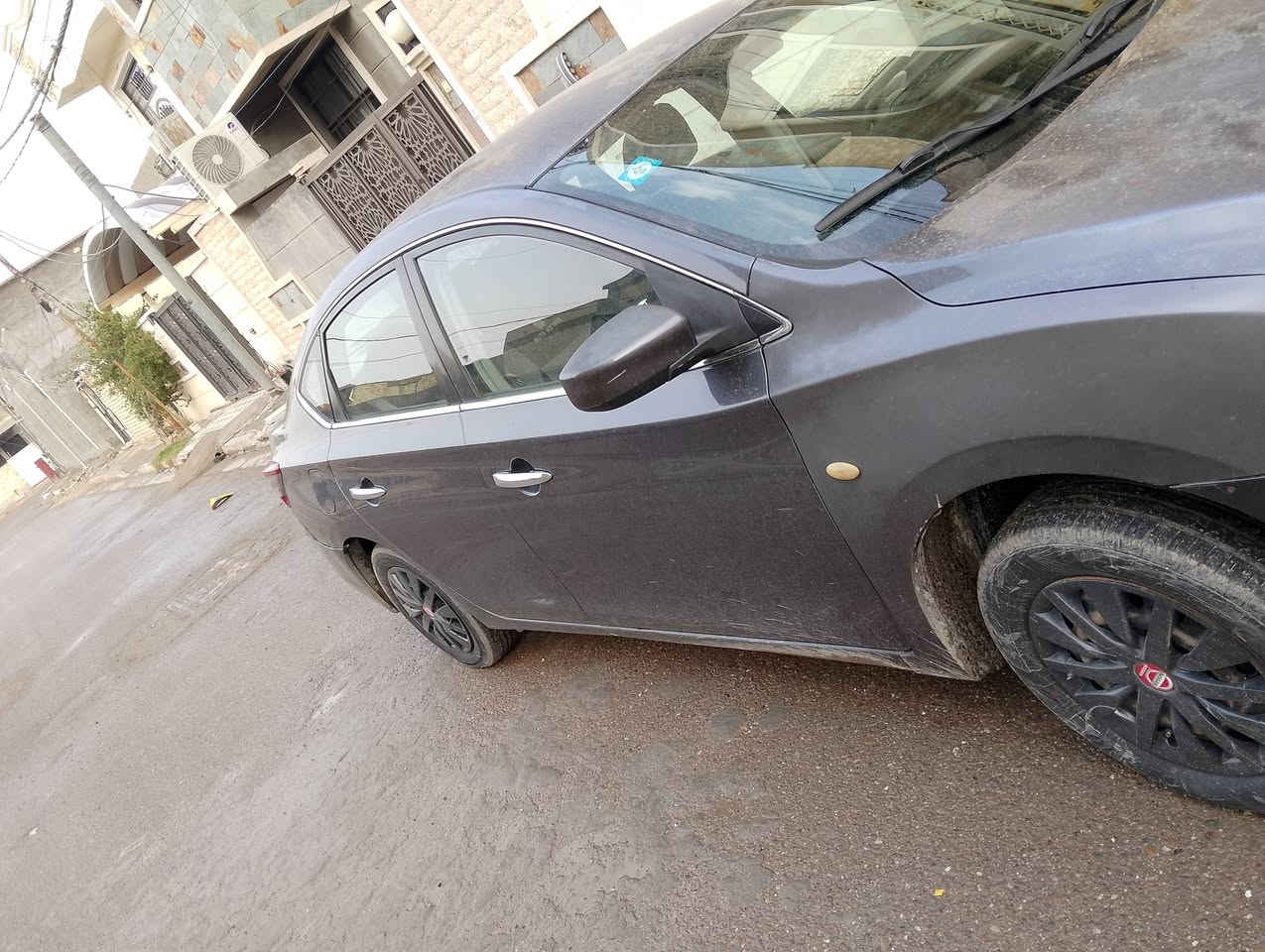 للبيع: نيسان سنترا 2016 (خليجي)
* الموقع: بغداد - المحمودية.
* الحالة العامة: إدامة كاملة (منظومة بنزين، فيت بام، عبوة، صدر وحدادية وتايرات جديدة).
* محرك 1600 
* 8 نوزل الاقتصادي 
* المحرك والجير: سليمات وبحالة ممتازة.
* بيها فقط جاملغ الصدر مرشوش 
* الدواخل والشواصي واللغود سليمات.
* الملكية: باسمي (تحويل مباشر).
* السعر: 95 ورقة.
* للاستفسار : 
***********
