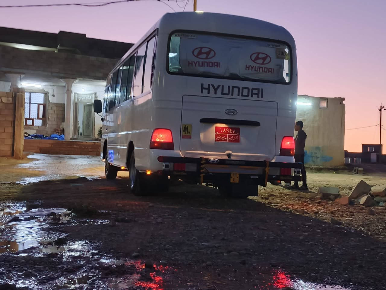 السلام عليكم
كوستر هوندا للبيع
موديل 2007
السعر 180 و بيه مجال
للإستفسار الاتصال على الأرقام التاليه 
***********
***********
