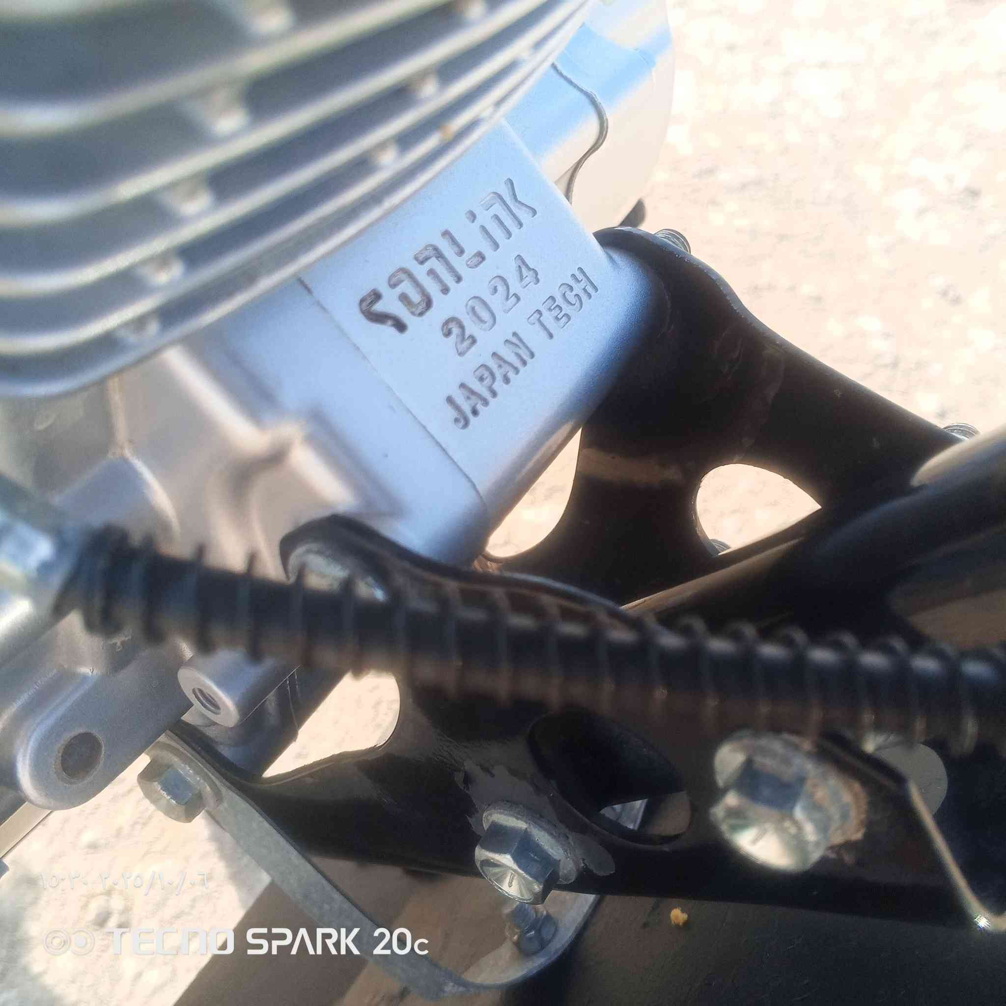 السلام عليكم دراجه اربعه كير باب اول موديل 24 ختم سونك الاصلي اوراق دراجه ماعايزه برغي شاشه عارض فيديو LED لون زيتوني المميز نظيفه كلش طالعه. ب شهر 12 سعر 675 وبيه مجال ***********
