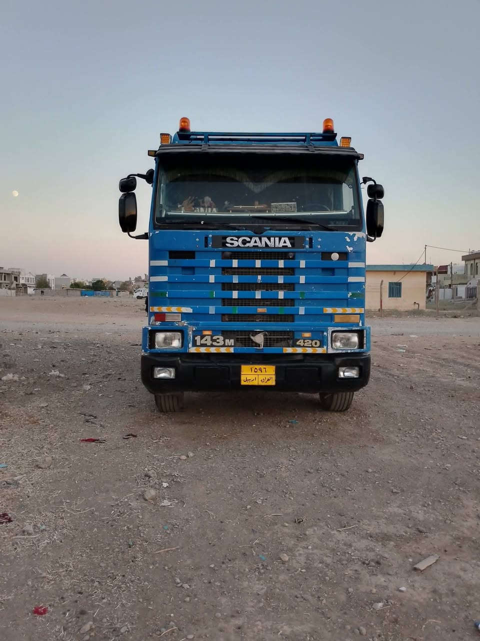 السلام عليكم سكانيا 143 رقم اربيل
بسمي 
سحال عضلا
محرك كير شرط  

شاصي بلادي السياره كلها شرط 

وشرط التحويل المكان (خبات الكلك) 

رقم الهاتف  ***********    ***********
