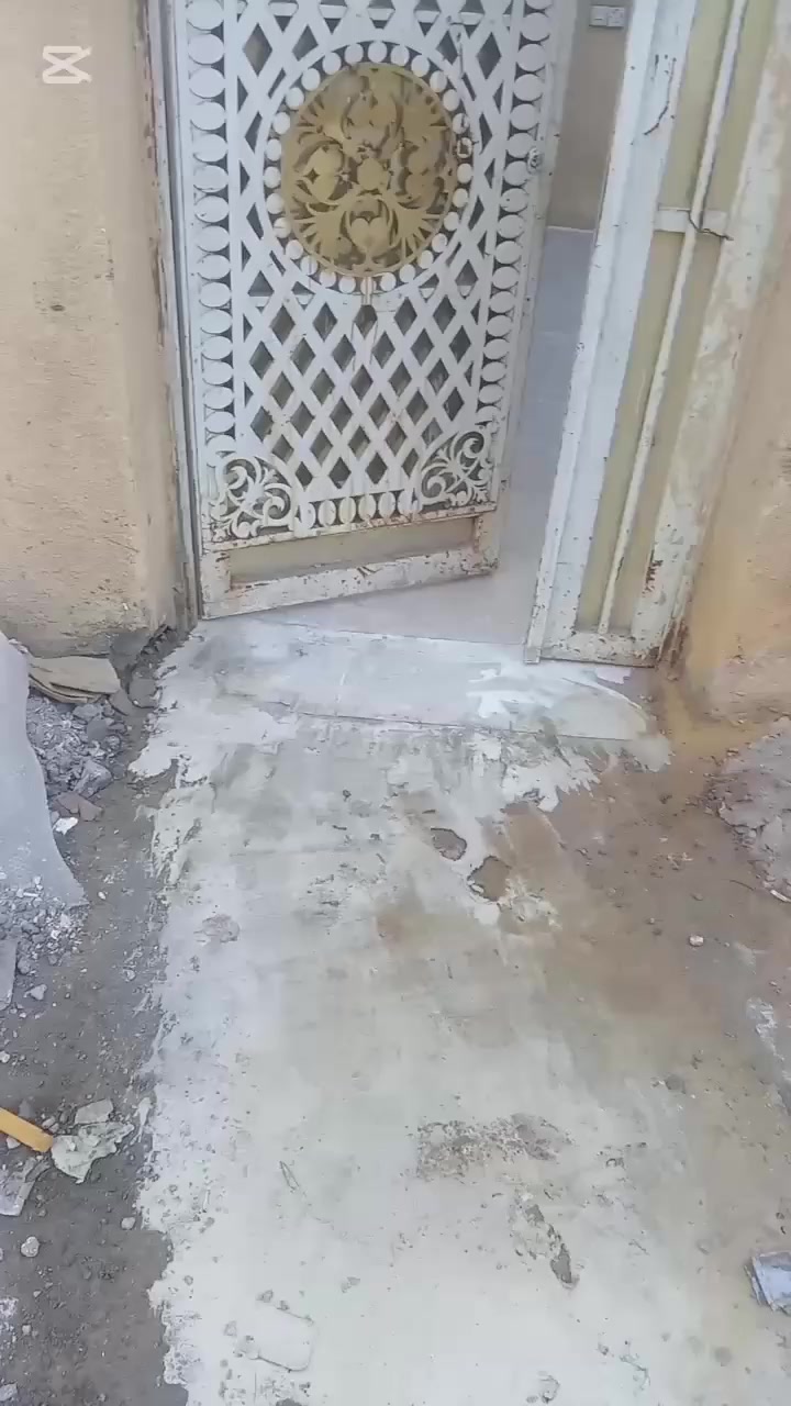 للبيع 50متر
كربلاء المقدسة كنطرة السلام شارع المدرسي يبعد عن الشارع العام 100متر وعن كنطرة السلام اقل من 10دقايق مشي عقد 117مشمول بقرارالتطويب مقدمين معامله وعندي استماره الكترونيه 
ب28بدون دلاليه اني صاحب البيت والبيت مجاور بيتي
***********
