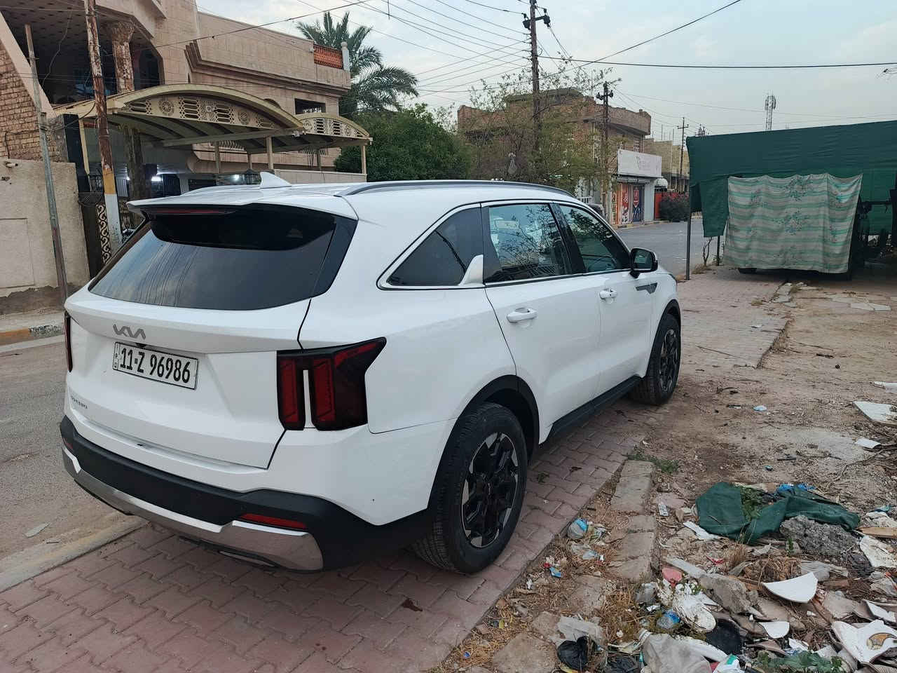 سلام عليكم سورنتو للبيع وارد امريكي موديل 24 فول مواصفات بستثناء البانوراما حادثه بنيد وجاملغ وباب رقم بغداد ابسمي السعر  200 للتفاصيل الاتصال على الرقم ‏‪***********‬‏
