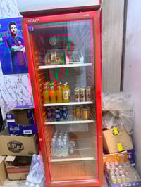 بغداد الكرادة • عارضة