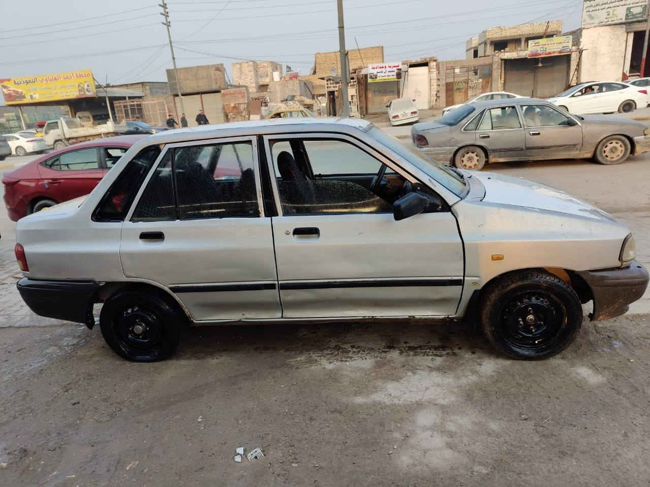 سلام عليكم سايبه ٢٠١٢ رقم نجف سيارة جاهزه محرك جديد عل شرط كير تخم تاير حداديه كله بيه طخه جاملغ امامي عابره عل لغد فقط سياره حلوه َكاعده مكانه نجف شارع المطار *********** السعر ٢٦
