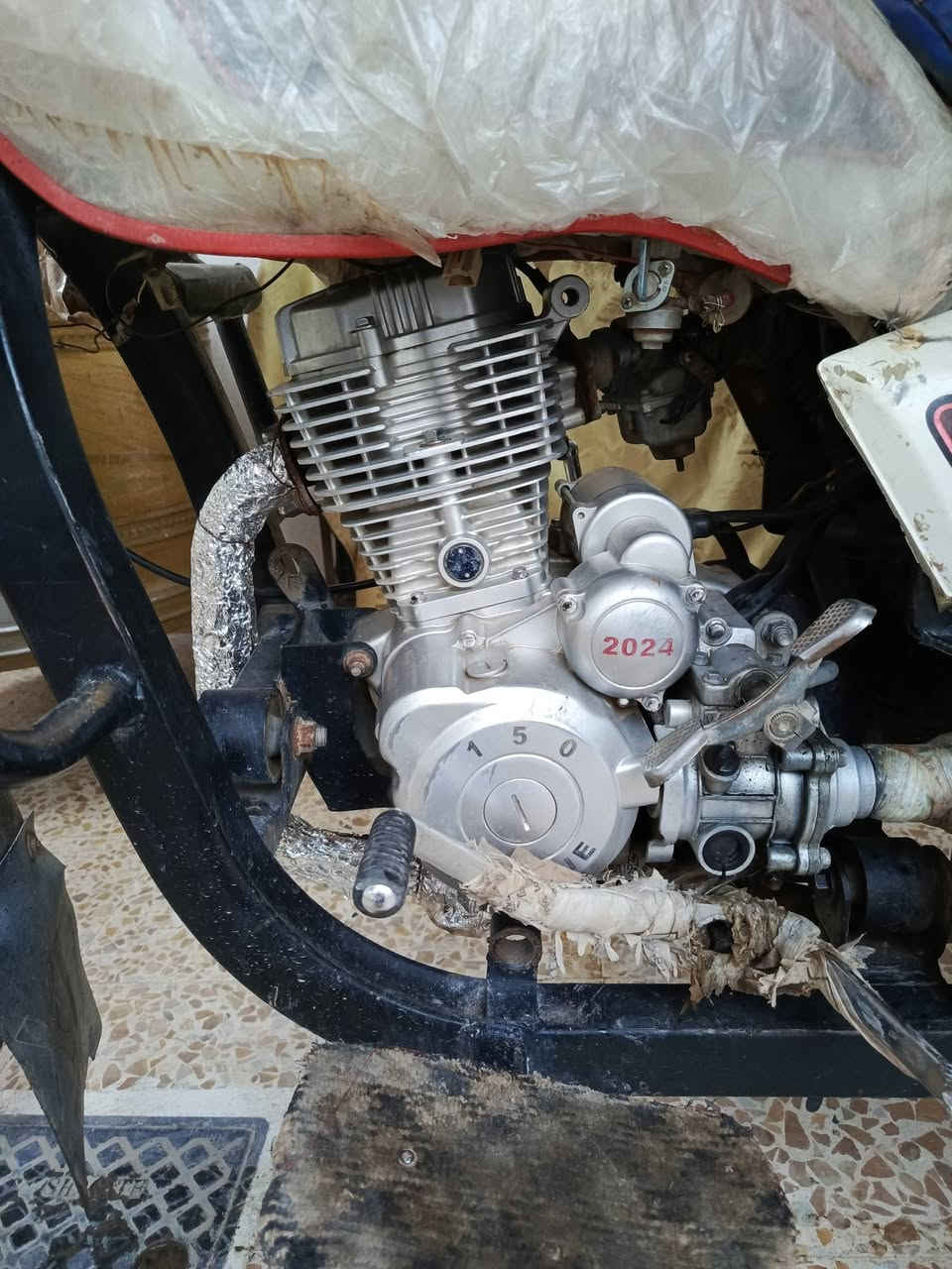 السلام عليكم ستوتة موديل 2019 محرك 24 مامفتوح كهربائيات شغاله سعر مليون و125 وبيها  للشراي خاص ما اجاوب 
***********
*********** مكاني كركوك
