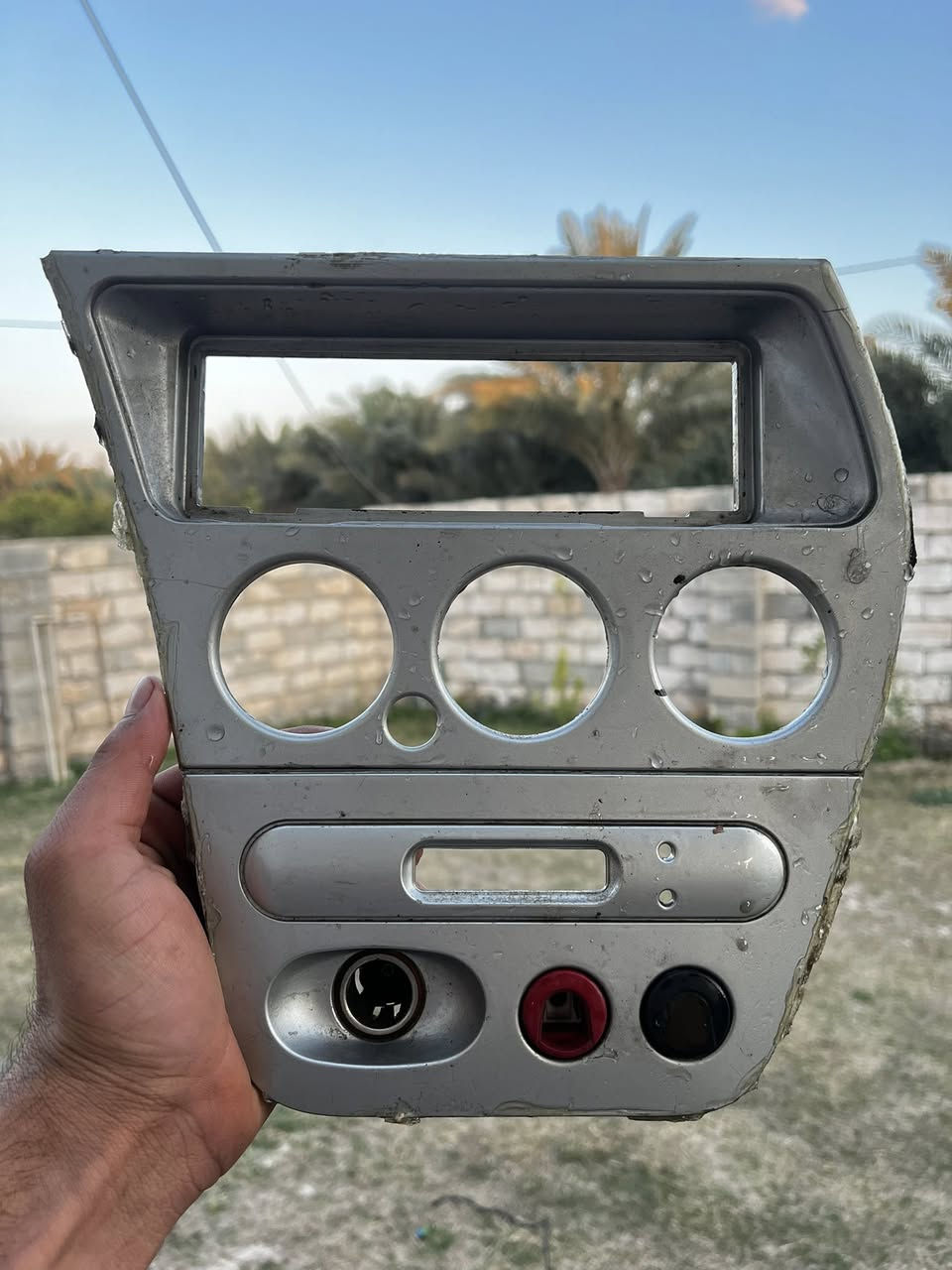 غراض بيجو للبيع جوه السوگ
ضفيره دشبول جديده شرط 
وياها قاعده فيوزات شرط ولافيوز طاگ
سعرها ٥٠
منضومه هواء دشبول كامله
معه دكتات ب ٤٠
وجه دشبول ب ٤٥


**إذا كنت صاحب هذا الإعلان وتريد حذفه لأي سبب، رجاءا أرسل رسالة إلى الدعم الفني**