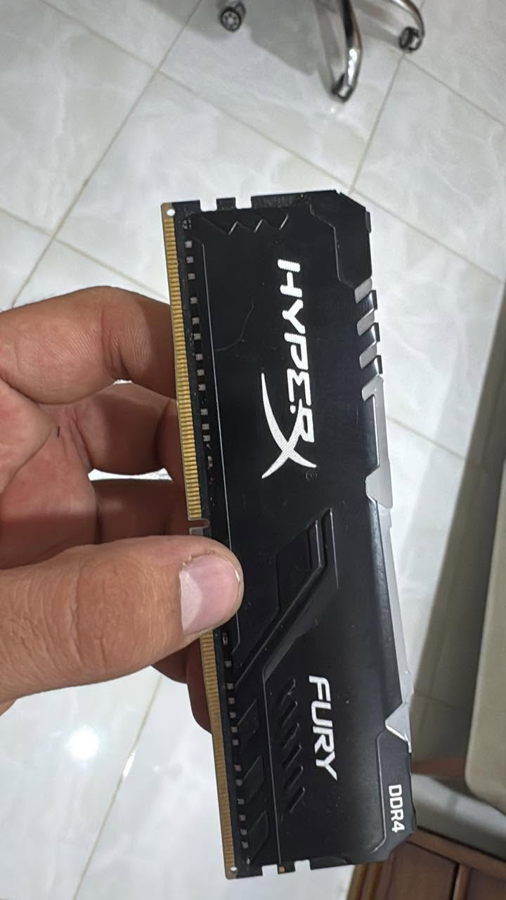 لكيت هذا بالغراض عندي وحسب ماذكر انو مايشتغل الي يفيده خل ياخذه يكتب سعر وياخذه


**إذا كنت صاحب هذا الإعلان وتريد حذفه لأي سبب، رجاءا أرسل رسالة إلى الدعم الفني**