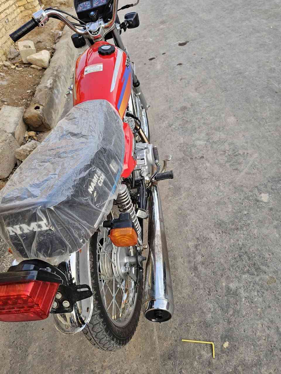 سلام عليكم شباب دراجه لبيع جديده رواق لمدير 2024 سكنر الوراق ريده 900 وبيه مجال لعلوان صحفين ***********
