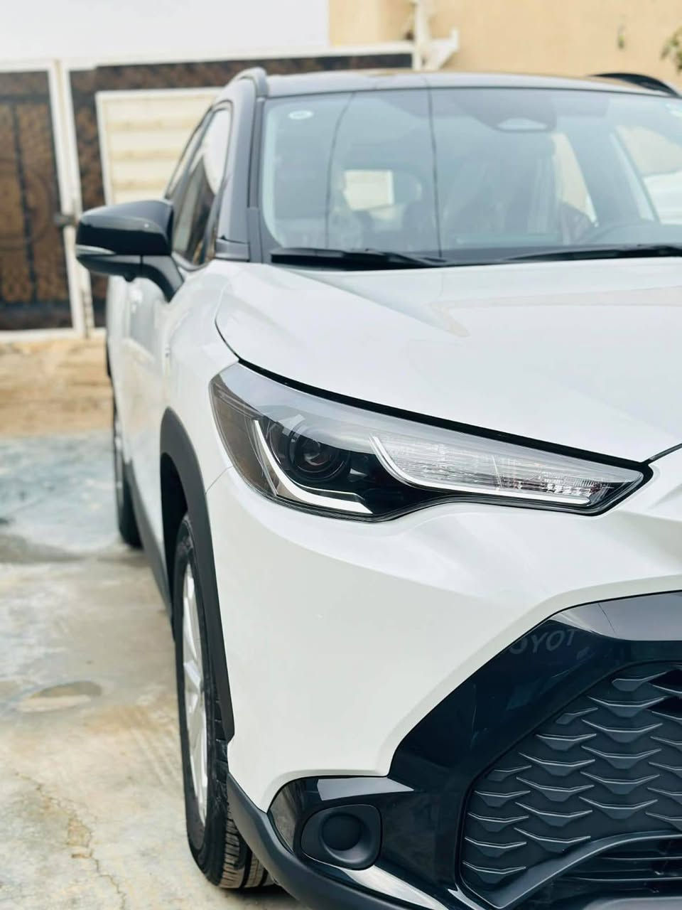 السلام عليكم فروت لاندر موديل 2025 سياره فول واحد على واحد السياره مواصفاته كشن كهربائيّ السايق كشنات جلد داخل احمر اربع كامرات ماشيه  3500مكينه 2000 توكلار سياره جديده مكفوله كفاله عامه قطعتين تبريد رادار امامي مثبت سرعه سياقة ذاتيه رقم الهاتف***********\مكلف بالنشر ما متواجد بالفيس
