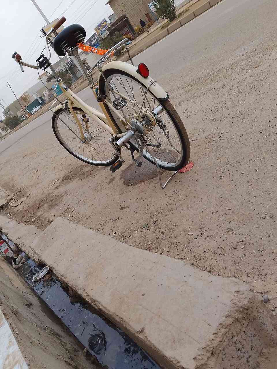 سلام عليكم بايسكل للبيع اي عيب مابي مراوس عندك حسب النضافه ياباني باله حجم 26 تايرات جديد ويل امامي حساس ويل خلفي عدل العنوان كركوك ال55 قرب مسجد🕌 السلام السعر 100بي مجال شراي تعال خاص


**إذا كنت صاحب هذا الإعلان وتريد حذفه لأي سبب، رجاءا أرسل رسالة إلى الدعم الفني**