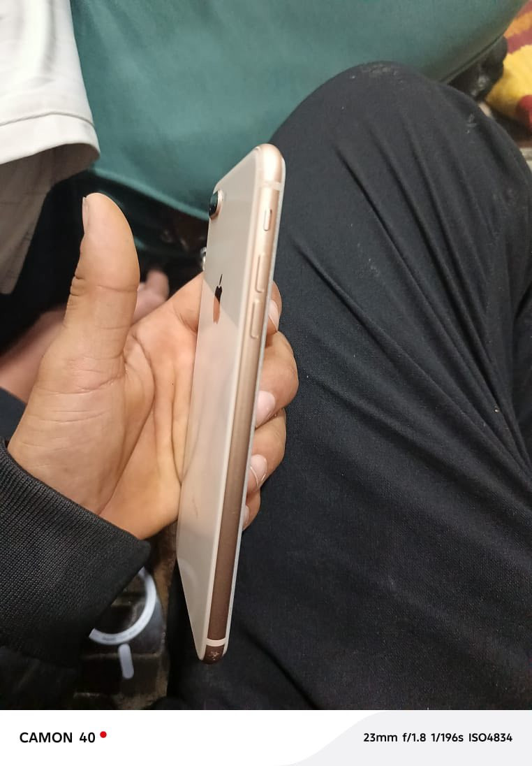 ايفون ٨بلص للبيع الذهبي
نضافه ١٠٠٪؜يعني فوول 

جهاز كلو شركه نورمان 

ذكره ٦٤

بطاريه ١٠٠٪؜مستبدله على ايدي 

مشحون ٢٢مره يعني بعدها لوك 

شرط انطيك قطاره بل شحن 

٦٠فريم بوبجي 

الجهاز لكو شغال وشرط اي عطل يرجع 

كامره دمعه الثمنيه غني عن التعريف بل تصوير

الجهاز مال بيت 

السعر بلاش ١٤٥وبي مجال 

مكاني موصل الايمن دورت الرساله 

الخاص مفتوح او الرقم ***********

بي وتساب.
