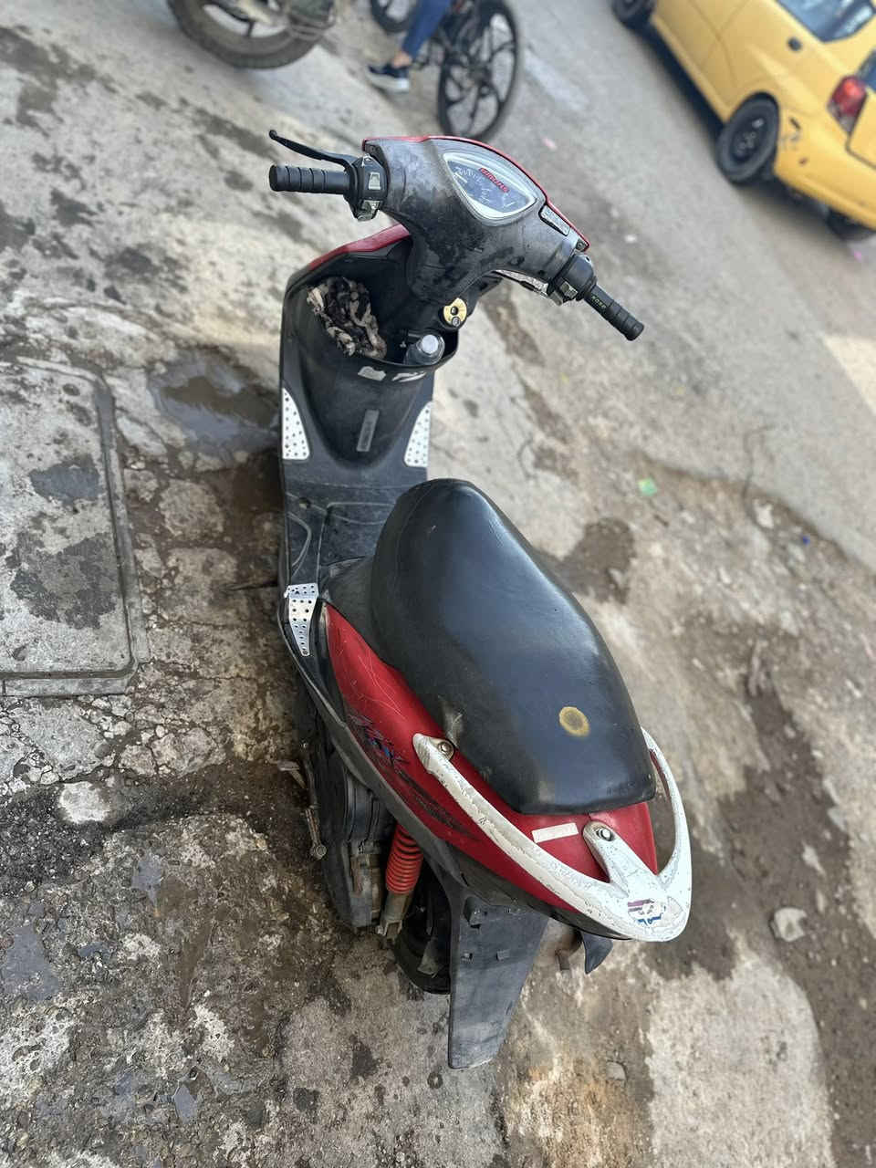 سلام عليكم دراجه ماكس عدله للبيع
الدراجه نضيفه بلاديه كله  الكهربائيات كله شغاله 
السعر ٥٠٠المكان. الدوره الرقم ***********
