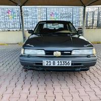 مازدا ١٩٨٩  ٨بەخ    ٤تایەی تازەیە  سەیارەکە نمونەیە لە جوانی  ناوی سفر...