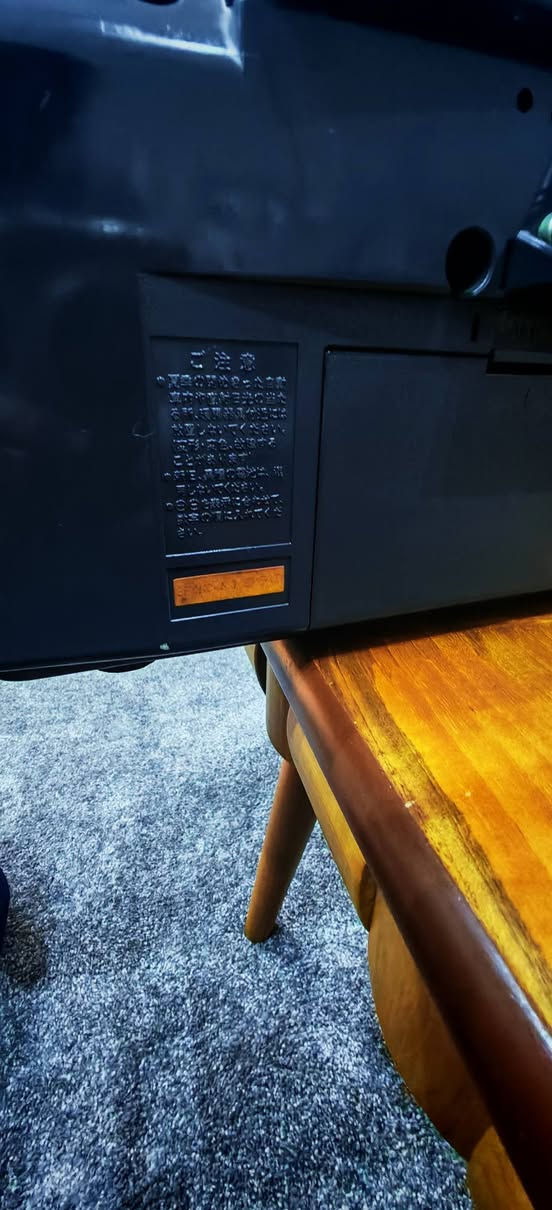 مسجل بانوسونك ياباني اصلي مسجل وراديو وسيدي  نظافة 90 % شغال فقط الراديو والمسجل موضح بالفديو للاستفسار الاتصال على الرقم ***********  خلي سعر وبالعافيه عليك
