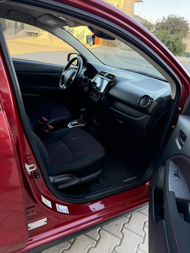 ميراج موديل ٢٠٢٣ موصفات فول سقف اسود ويل اسود كلين بدون ضرر سعر ١٠٠ رقم ***********
