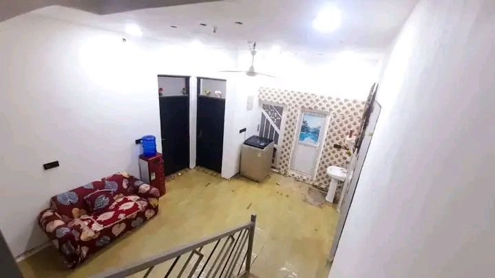 مشتمل للبيع بالخضراء
مساحته 125 مربع
الوجه 8.5 والنزال 15
سند 25 طابو زراعي
للاستفسار الاتصال على الرقم
***********
