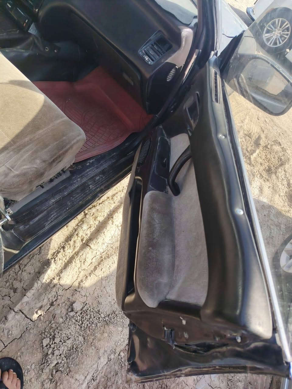 سلام عليكم
بطه للبيع موديل 95 جاهزه
سياره بلاديه لونهه جارد سعر 38 عنوان واسط عزيزي
***********
