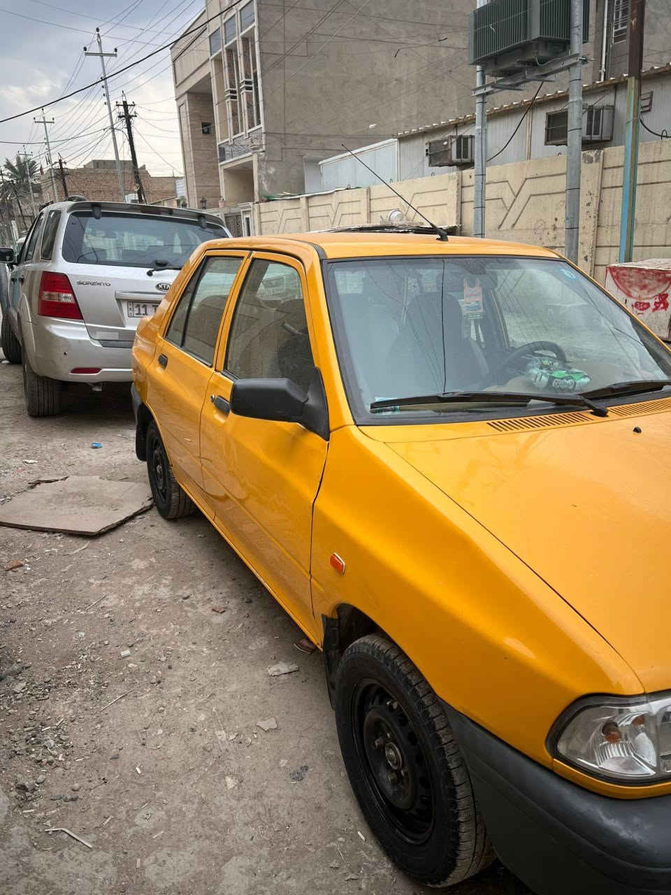 سلام عليكم سيابة البيع مديل 18 سيارة جهازة كير مكينة تبريد تخم تاير سيارة بيه طخة جمالغ الخلفي ترجع بارد.مصفرة هئة وغرامات سيارة بسمي سيارة مابيها اي خياس الغود شواصي مكفولة مكان بغداد جديدة امين ثانية *********** السعر 44 وبيها مجال بصيط غير متواجد على فيس هذا رقم صاحب سيارة
