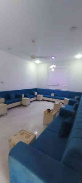 #اللهم صل على محمد وآل محمد 

 #دار سكن مجمع بن يقطين شارع 20مقابيل منتزه

#المساحة 200 متر بناء شخصي 

#تفاصيل الدار 
غرفتين وصالة وبراني كبيرة ومطبخ وصحيات داخلية وخارجية  

السعر 175مطلوب 104للمصرف العقاري تسديد شهري 500
 و 70بيد صاحب العقار  

_______________________________
لشراء ومعرفة السعر يراجع مكتب الناجح للعقارات الكائن في السماوة 
حي الحكم قرب مرطبات فستقه أو مراسلتنا ع الخاص او الاتصال ع الرقم التالي 
*********** بي واتساب 
*********** بي واتساب
0781116522 للرد السريع 
 علمأ دوام مكتبنا من 9 صباحأ  ولغاية 10 ليلأ  
مكتب الناجح للعقارات
