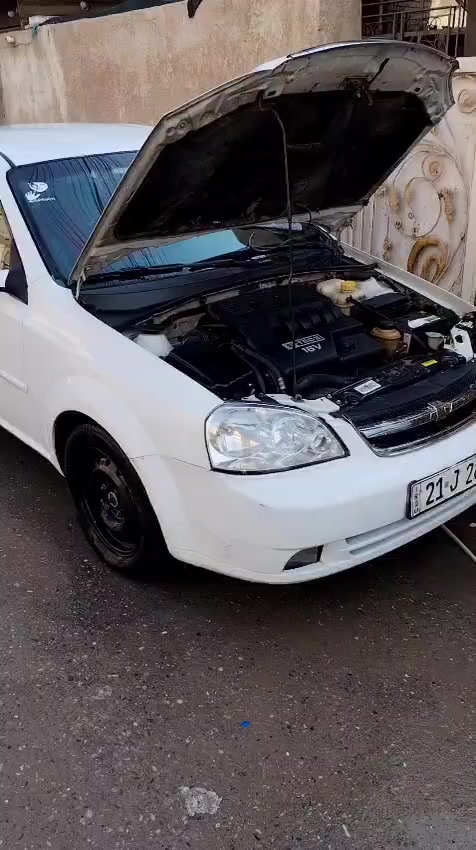 السلام عليكم ورحمة اوبتره مديل ١١ سياره جاهزه اخر حبابه كير محرك كفاله تبريد منضومه جديده بارحه جهزته صدر جديد سياره خير من الله مال بيت سعره ٨٥ وبيه مجال الشراي يتصل ..قصط ابيع إذا مقدمه ( ٥٠) رقمي ***********
