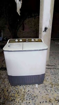 غساله للبيع نضيفه كلش ضمان سبوع السعر ٧٥ الرقم 07782238189التصال تغسل ...