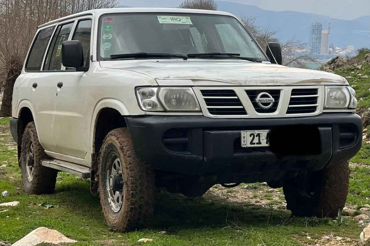 نیسان پاتڕۆڵ 2002 ناو سپی محەسەنە
ناوی نیە لە حاسیبە
ناوی زۆر جوان ماوەتەوە
تەبرید ساردو گەرم بە شەرت
چوار تایەی نیو جەبەڵی لۆکی لەسەرە 
کامل مەسرەف کراوەو کامل ژێری تازە کراوەتەوە 
مەسرەفێکی باشی لێکراوە
رەقەم سلەیمانی سەنەوی تا ٢٠٢٨ تازەیە
 تەحویل بە شەرت ناوی نیە لە حاسیبە هەموی بە شەرت
ساڵانسای بیلاد
دەبڵ ئەکسلو کارەبایو دوگمەی تەنکی
 بەدل کردن ئیش ئەکات
ئەوەش سۆنەرەکەی بەس ئەو ٣ جێیەی بۆیاخە 
زۆر کەمە هیچ دەعمو لێدراوی نیە ناوی نەگرتوە

سـعـر : لە کۆمێنت داوابکە ڕاستەوخۆ بۆت دێت 📥 

گێر و مەکیەنەی بەشەرت 
هیچ کێشەیەکی تێدا نییە 

ژمارەی خاوەنەکەی 
***********
