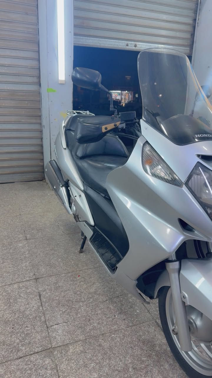 دراجه سلفر ونج 2004
مكينه 600مكفوله 
السعر 17
رقم *********** وتساب
