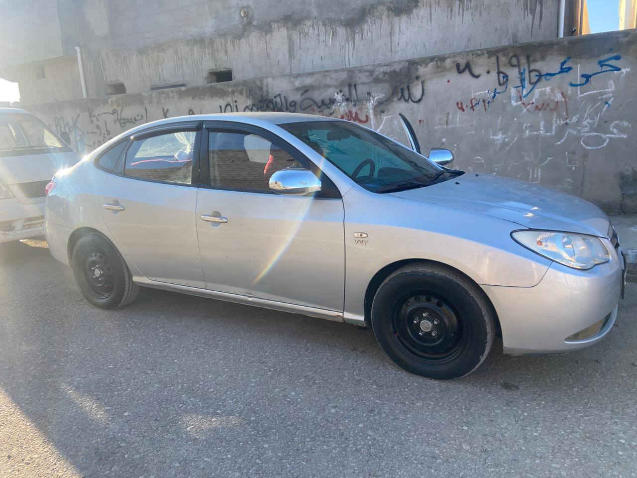 السلام عليكم النترا للبيع
مديل 2008 رقم انكليزي بسامينا كير جديد
محرك نضيف بي بخار صدر جديد تخم تاير جديد
ضررها جاملغ مبدل بلاد ونص باب السايق من اليده وجوه
السعر 97وبيها مجال بصيط مكاني تكريت والديوم ***********
