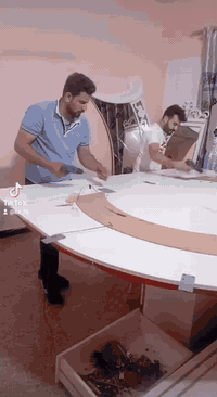 خير الناس من نفع الناس
نجار البرق لاسود☄️                                                                        فتح وشد جميع الغرف التركيه والماليزيه واليطاليه والعراقيه ***********
نقل الاثاث اتصل وبيك خير ودلل 
فتح وشد ونقل جميع الغرف📍 نجيك للبيت نشتغل مجانااا للعوائل المتعففه
📞 للحجز أو الاستفسار: ***********واتساب
جربنا مرة… وتأكد راح تصير زبون دائم 🔩
