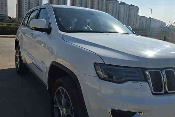 جيب گراند شيروكى 2020 وكاله شريكه هالم (خليجي )  مواصفات ليمتدد بلاص فول مكفول كفال عام. 
ثلاث شاشات . سياره كل شرط عل وضع بلاد شريكة . 

💎 ســعــر ✅ ::  الــرد تلقائي 📮

** ماشى 33 كم . 
*_  سكف بانوراما .
*-كشن هيتر وكشن تبريت.
*-كشن كهربا ئي وكشن مساج.
*-استيرن هيتر *- استيرن شفطاط وستيرن تحكم .
*-لايد ليد + لايدزينون كلش قوي.
*-مرايا هيتر *-مرايه حساس .
*-ئوتوبريك *-ئوتو ترافلايت *-ئوتوستارد. تحديد سرعه
*-15 سماعة+ ديجه ي بل سندوق بلاد شريكه  
*-تبريد مركزي *-صندوق شفط .
*-يدات نيكل +يدات بصمه .
 *- مرايه شفطاط ومرايه رادار .
*- طايرات جديد شريكه سبيرمانازل .
*- زراكات ماء مال لايتات.
*- تحديد سرعه . تشغسل عن بعد
*-دعاميه كدام ودعاميه وره بي رادار وحساسات بي .
*- محرك وكير شرط وضمان .
كل جسم شرط عل وضع بلاد شريكة 
ملاحض/رقم شمال و سنويه هزه كل جديد .

رقم تليفون صاحب سياره .
***********
***********
