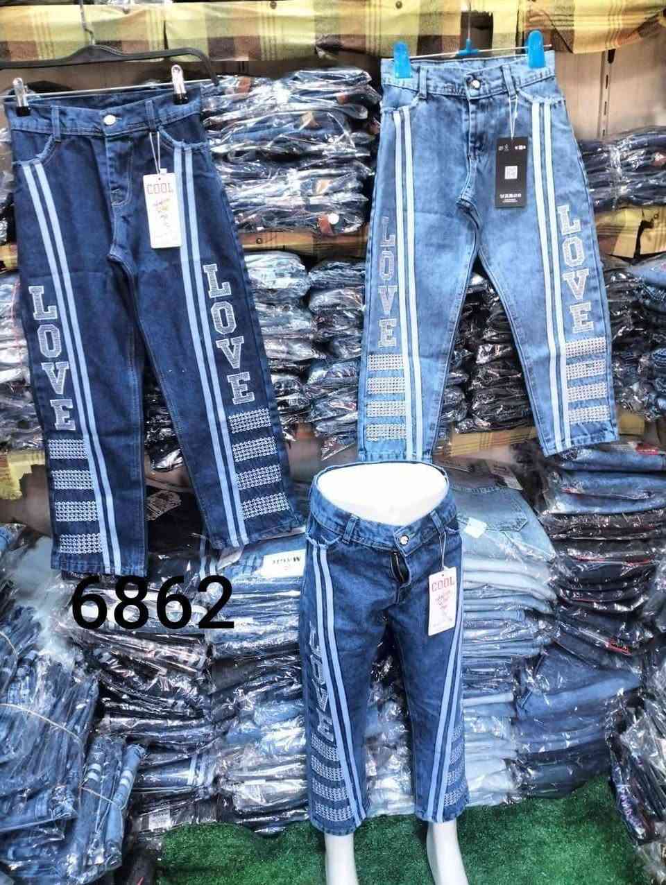 بنطلون جينز بناتي وسط تطريز
الجديد شديد 💥 💥 
الموديل استك 3 الوان 
تلبيس من سنتين ل 10سنين 
السريا 5 قطع 
السعر 150ج
يوجد شحن جميع المحافظات
6863


**إذا كنت صاحب هذا الإعلان وتريد حذفه لأي سبب، رجاءا أرسل رسالة إلى الدعم الفني**