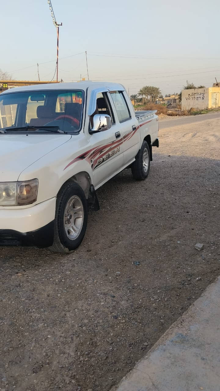 السلام عليكم سوبر دير للبيع موديل 2008 تحويل مباشر السياره جاهزه مكينه كير اكسن تبريد كله مكفول السياره مرشوشه للجماليه بدون حادث ولا ضربه للاستفسار على الرقم ***********
