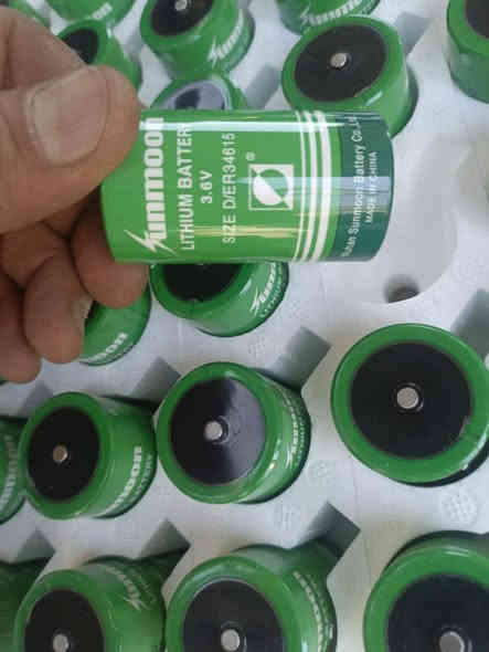 يوجد عدد ١٥٠٠قطعه بطاريات ليثيوم الاستفسار مراسلة الرقم واتساب ***********
