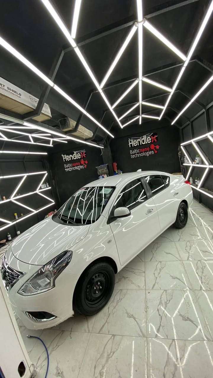 السلام عليكم 
نيسان صني موديل ٢٠٢٤ هندي البليتة الزركة شركة السور ماشية ٢٦ الف مكفولة كفالة عامة رقم اربيل بأسمي 
مكان السيارة كركوك 
السعر ١١٨ وبيها مجال بسيط 
للاستفسار ***********  اتصال واتساب ماسنجر
