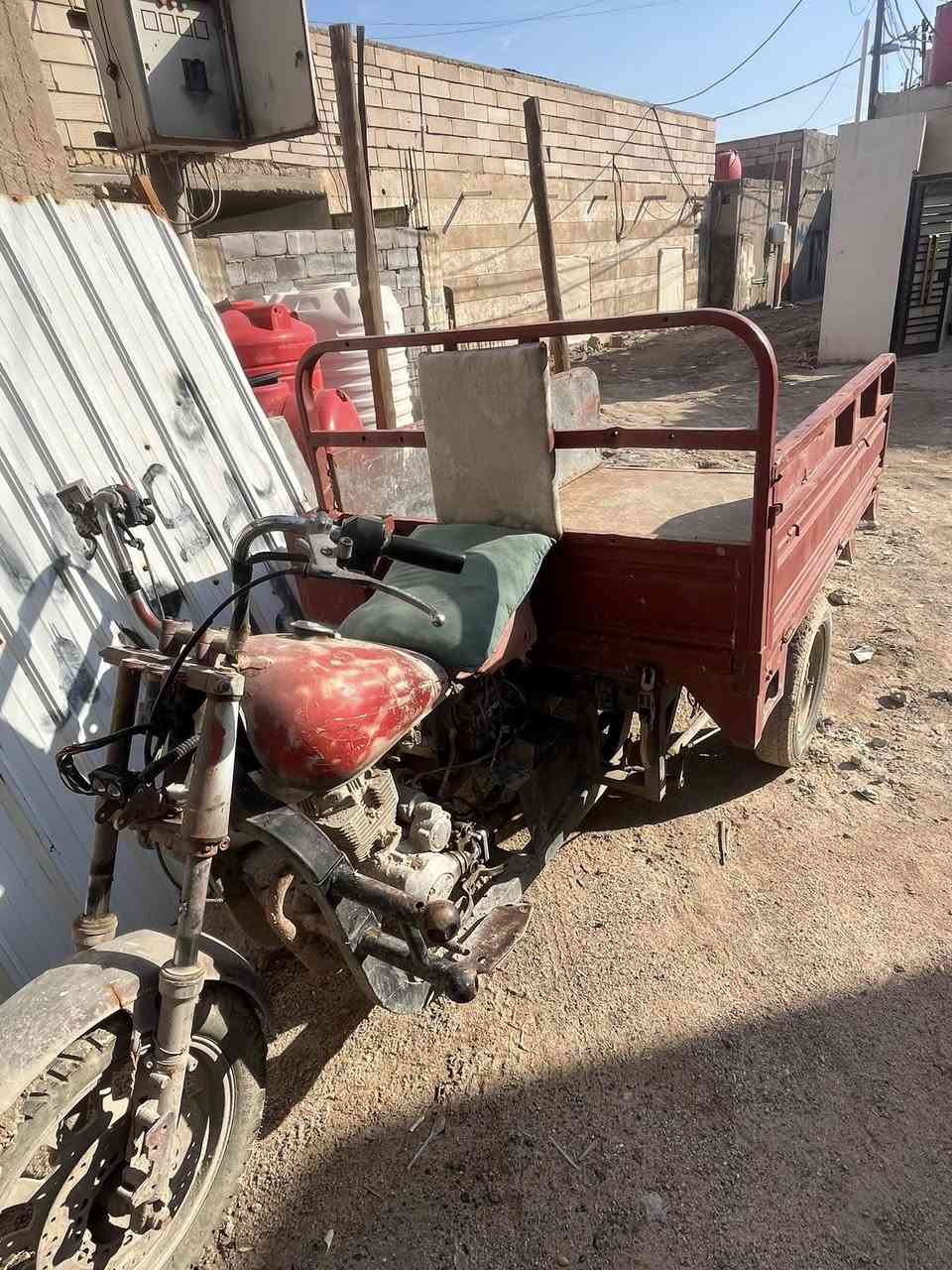 ستوته للبيع أدوات او نضيفه. المكان بصره ابو الخصيب رقم *********** السعر ٥٥٠
