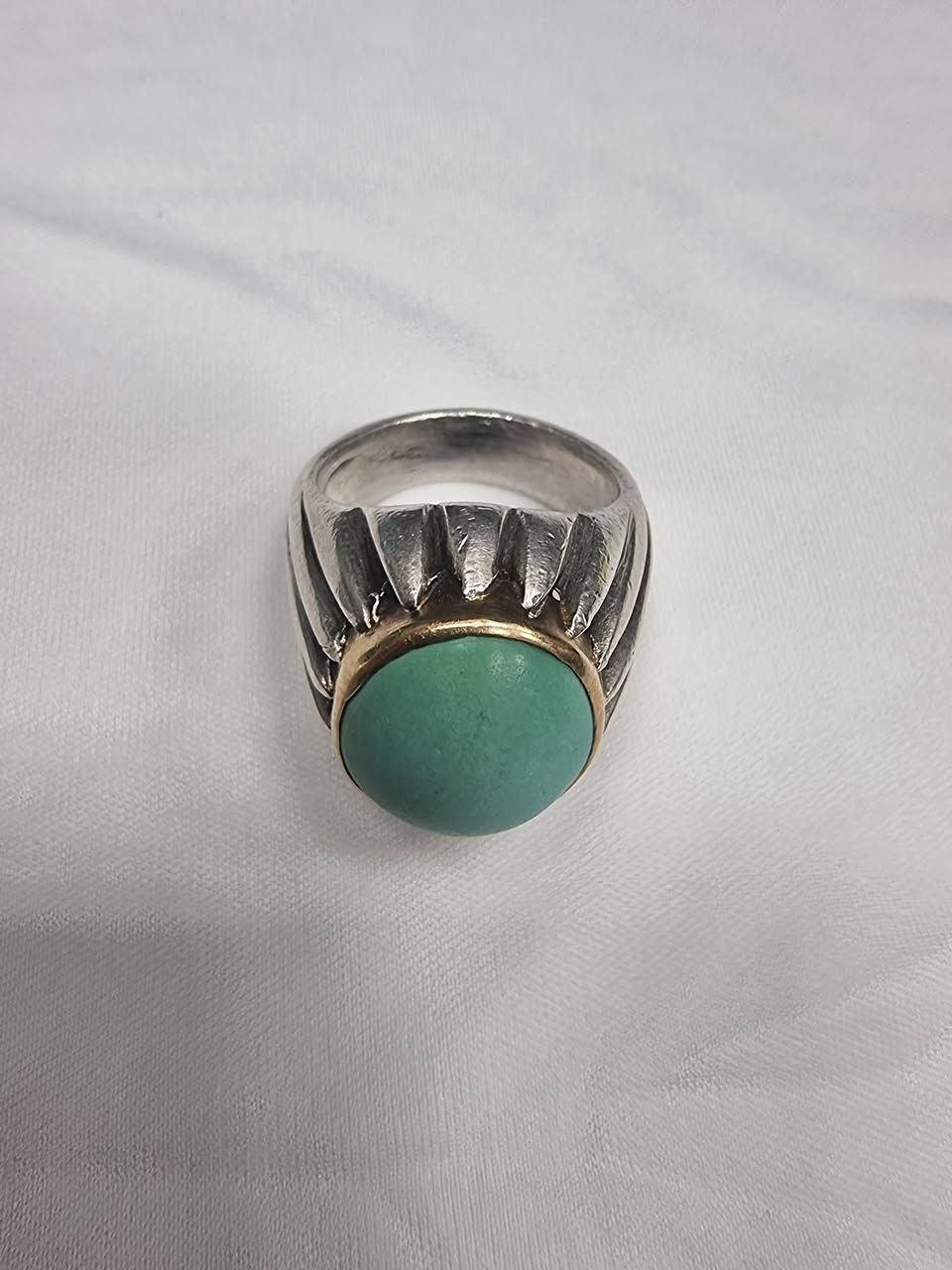 للبيع السعر  النهائي 250 الخاص مفتوح


**إذا كنت صاحب هذا الإعلان وتريد حذفه لأي سبب، رجاءا أرسل رسالة إلى الدعم الفني**