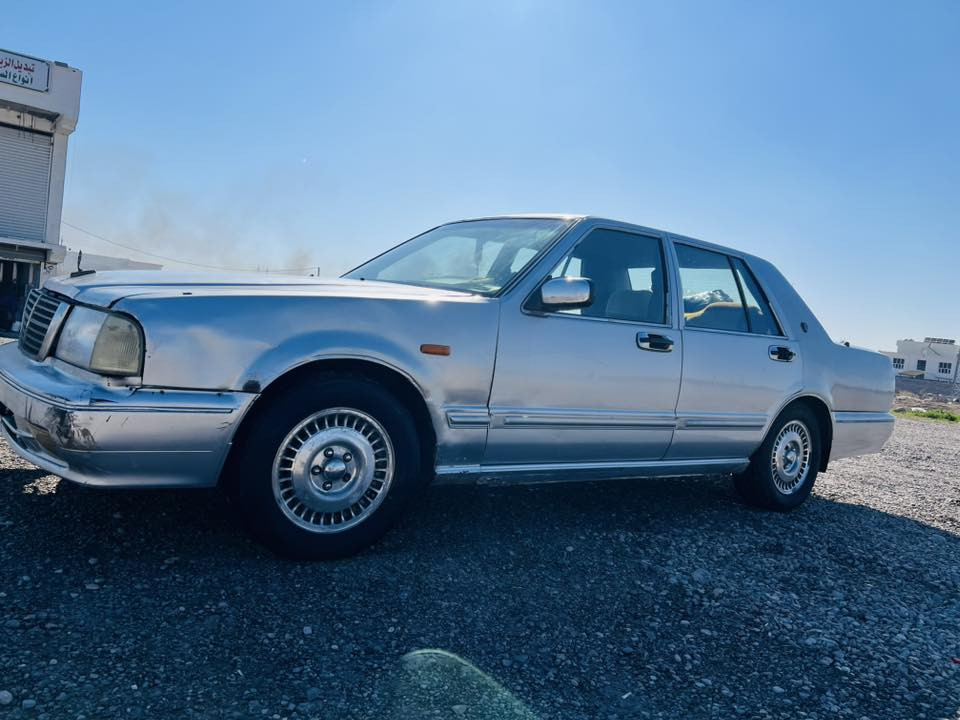 نيسان سدرك 1998 سنويه 2030. حداديه جيده جداً محرك كير  تبريد ويا الاسويج. ثلج محرك بلادي 3000 سياره ب اسمي 
سعر 34 وبيه مجال 
رقم ***********
