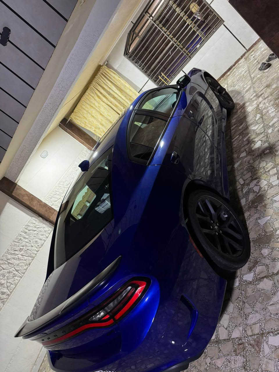 السلام عليكم 
للبيع جارجر موديل 2021 
العداد 26 ميل 
رقم اربيل سنويه بسمي تحويل ثاني يوم 
السياره نصبتها احله من الصوره  
حادث السياره جامغ وال باب عكس السائق
 للستفسار  *********** بغداد, العراق
