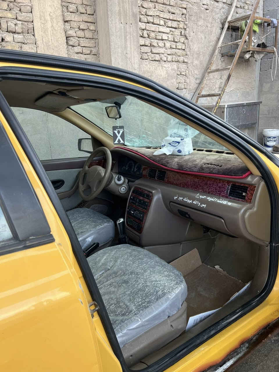 ‏سلام عليكم السيارة سمد للبيع ‏رقم ذي قار دولي ‏السيارة جاهزة ‏قير ومكينة الحدادية طقم تاير ‏كلها جديدة ‏ الموديل 11 ‏ما متواجد على الفيس ‏السعر 36) ***********
