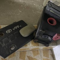 أربيل • خوذة • مضخم صوت