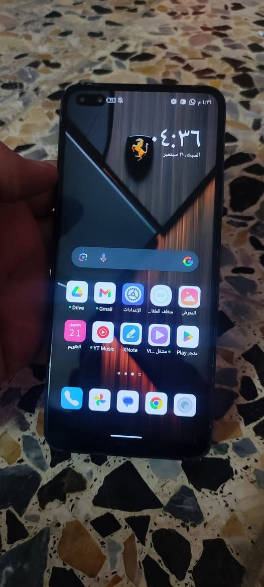 جهاز أنفنكس نوت 8 على فحص كله شغال جهاز متوزيه على بيعته جهاز كامل هوه غراضه شاحنته موجوده كرتون 140 بي مجال رقم تلفون***********
