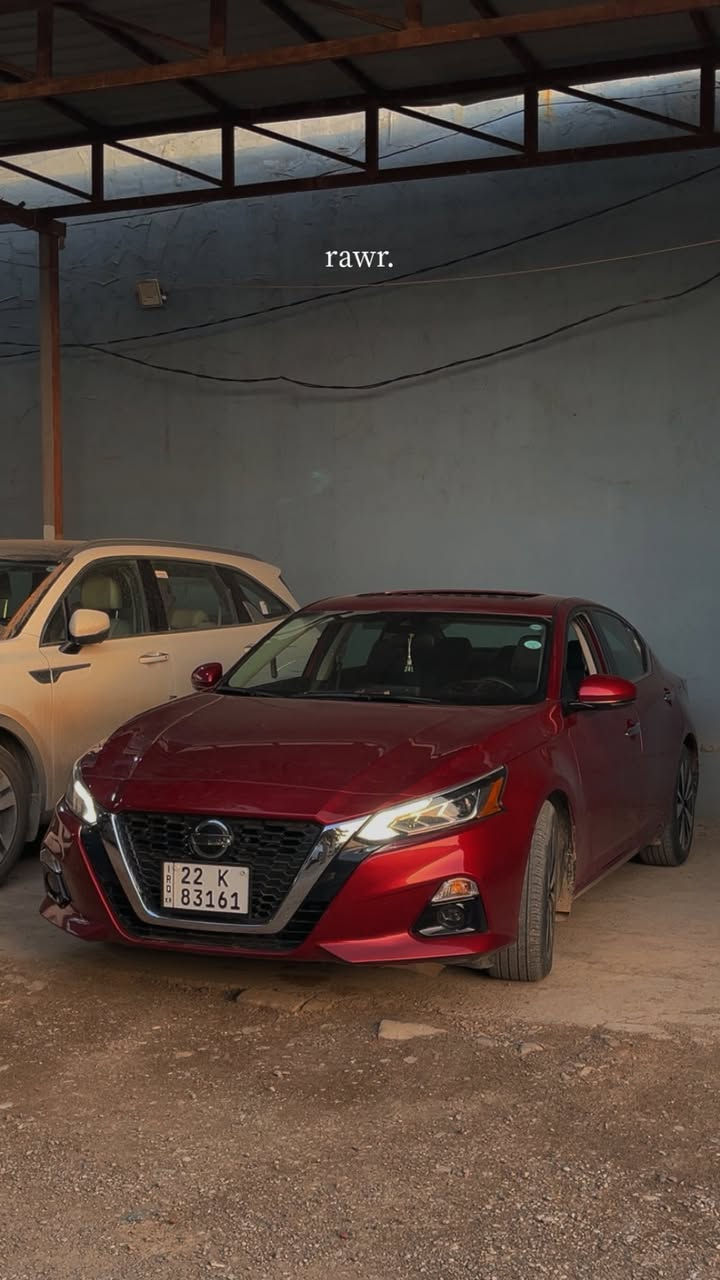 السلام عليكم
نيسان التيما        NISSAN ALTIMA  موديل 2022

موصفات   SL 
حساسات خلفيه 
شاشه وكامره خلفيه 
رادار امامي 
رادار جانبي
قياده ذاتيه
هناد بريك بصمه
اوتو هولد 
تشغيل عن بعد
دخول ذكي
صندوق بصمه
تحكمات ستيرن
مثبت سرعه 
تنبيه خروج عن المسار ⚠️
مقاعد جلد
كرسي السائق كهرباء ⚡️ 
ويل كب
لايت عدسه ز
بلاجوكترات
محرك 2.5
شاشه تدعم ابل كار بلي واندرويد اوتو 
تبريد قطعتين
تبريد شاشه منفصل عن الراكب 
ممشا السياره 4100الف 
كير محرك كله بلادي
رقم اربيل باسمي السياره
سعر السياره 178وبيه مجال

الاستفسار عل رقم ***********
