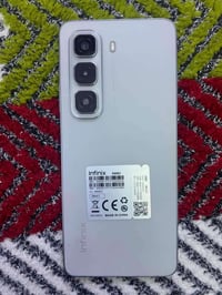 انفنكس هوت 50 نضيف كلش  ذاكرة 256 جهاز كلش راقي  مراوس ب ايفون 11 نضيف...