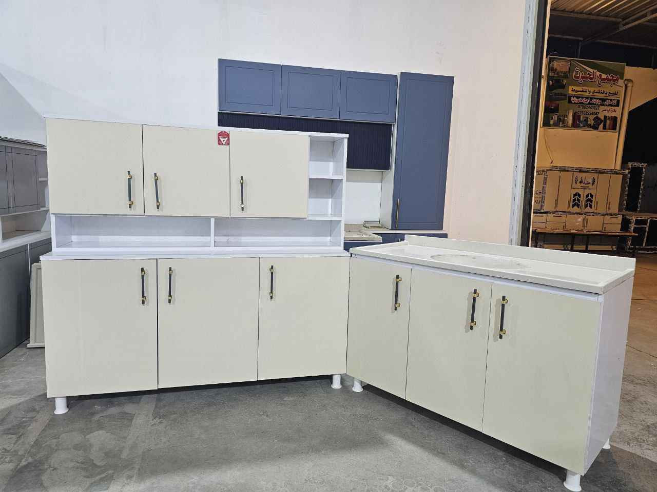 كاونتر MDF خشب متر ونص  ارضي وملحق مع سنك متر و٢٠ مرمر . 
السعر 215 الف

التوصيل 🚚🚚
بغداد مركز مجاني
15//أطراف بغداد 

25//رمادي +فلوجه

25//بابل. وكربلاء والنجف

25/ الديوانيه
35//ديالى
35//مركز واسط
50//اطراف واسط 

50/ السماوه  الناصريه  العماره البصره مركز بغداد, العراق


**إذا كنت صاحب هذا الإعلان وتريد حذفه لأي سبب، رجاءا أرسل رسالة إلى الدعم الفني**